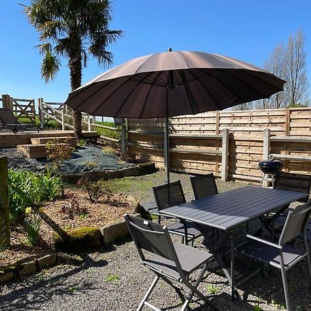 Maison Chaleureuse Avec Terrasse Et Vue Baie Avranches Exterior photo