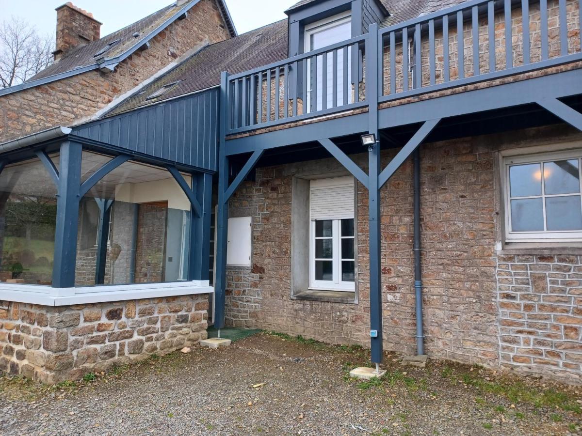 Maison Chaleureuse Avec Terrasse Et Vue Baie Avranches Exterior photo