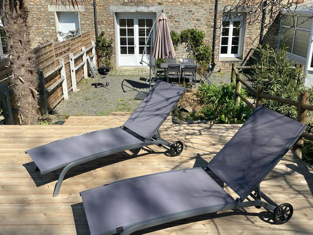 Maison Chaleureuse Avec Terrasse Et Vue Baie Avranches Exterior photo